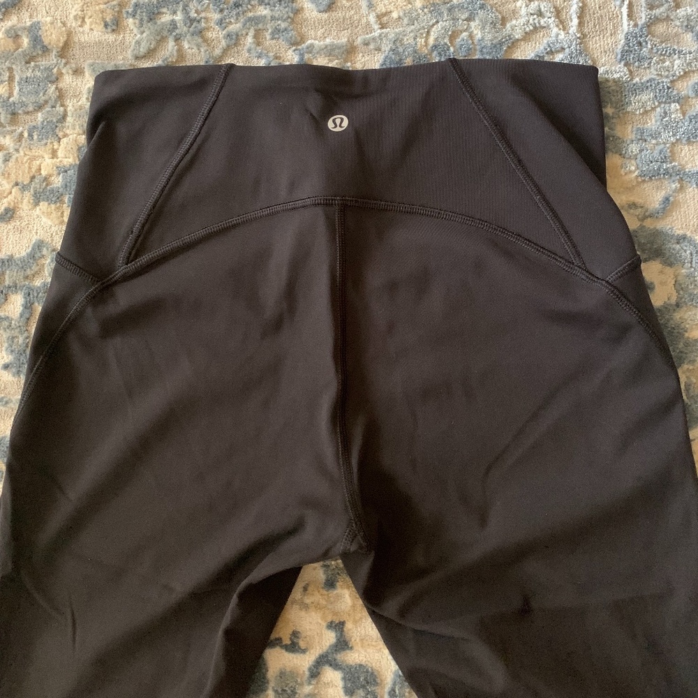 Lululemon crop pants